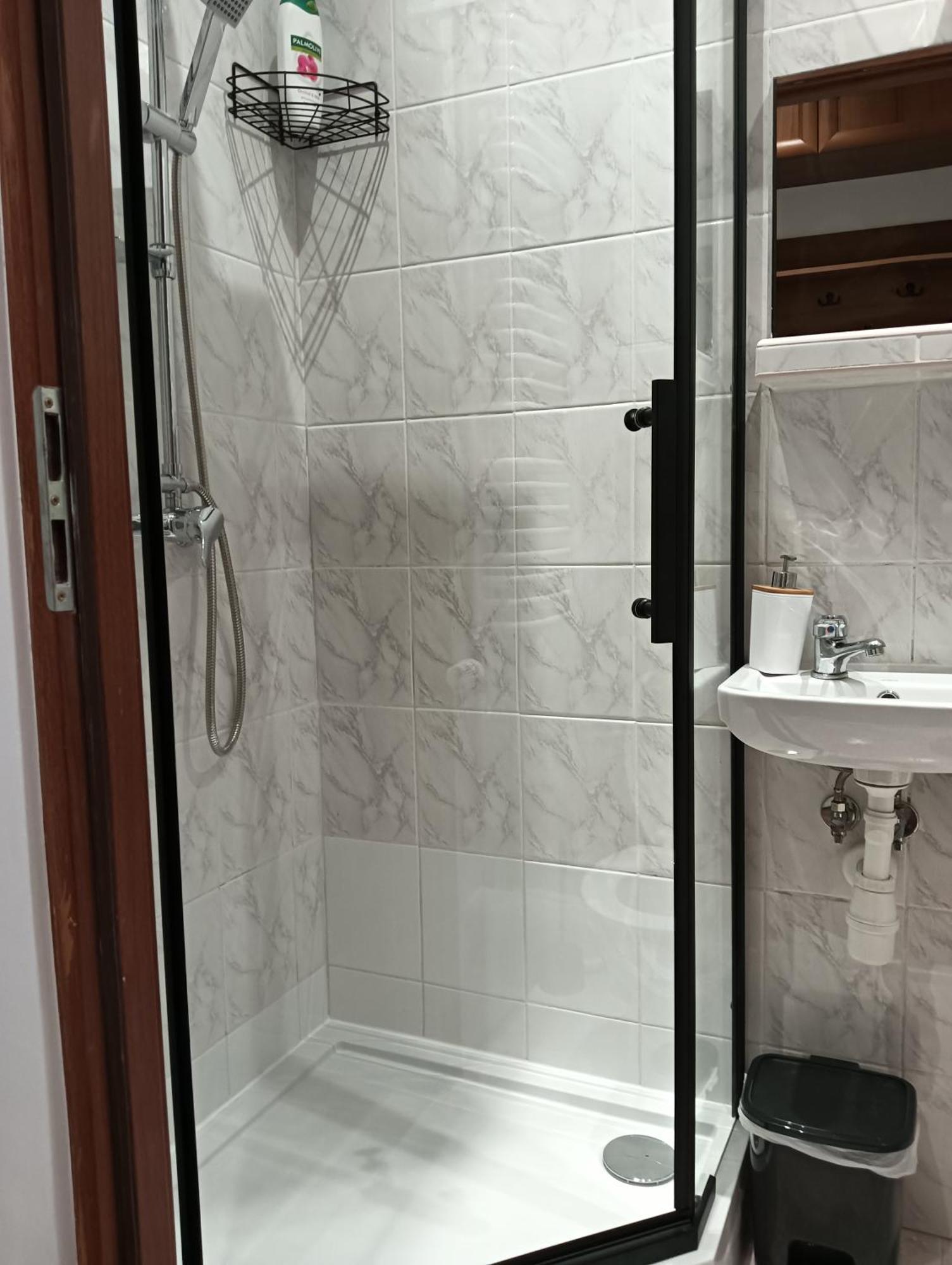 Apartament B&B Сталова Вола Екстериор снимка